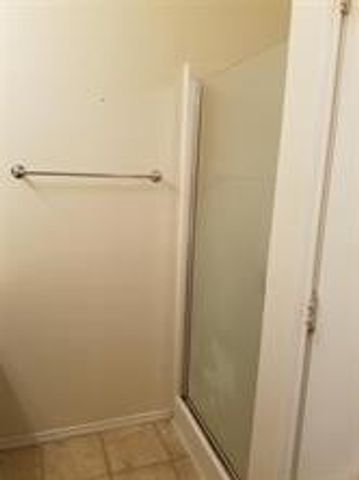 3001 Newport Avenue, Denton, TX 76209