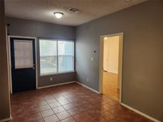 3001 Newport Avenue, Denton, TX 76209
