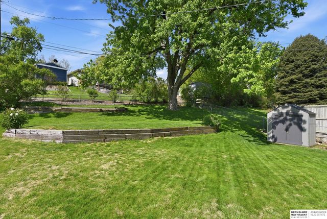 9323 Fowler Avenue, Omaha, NE 68134