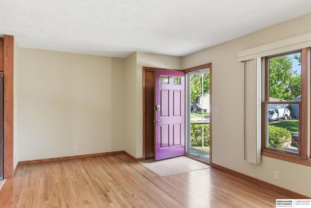 9323 Fowler Avenue, Omaha, NE 68134
