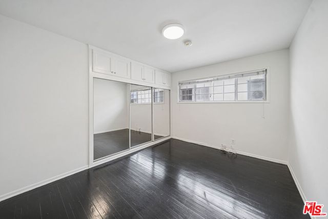 1051 S Holt E, Los Angeles, CA 90035