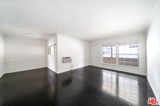 1051 S Holt E, Los Angeles, CA 90035