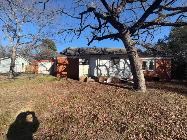 923 Britton Ave, Tyler, TX 75701