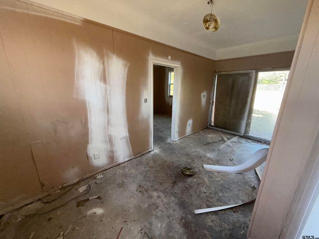 923 Britton Ave, Tyler, TX 75701