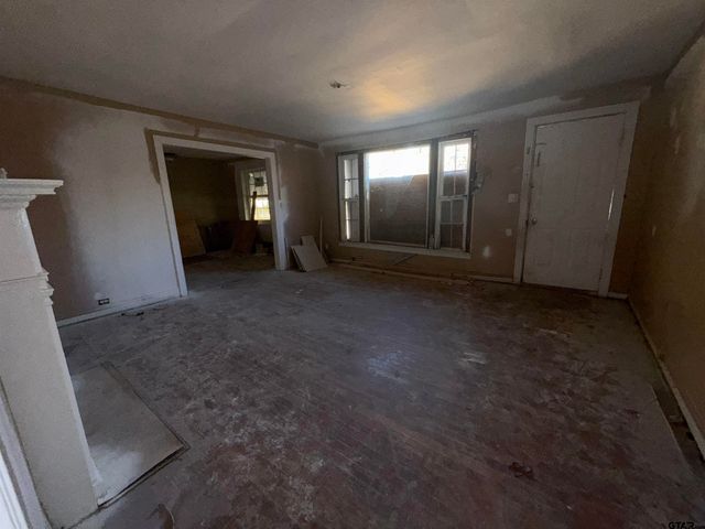 923 Britton Ave, Tyler, TX 75701