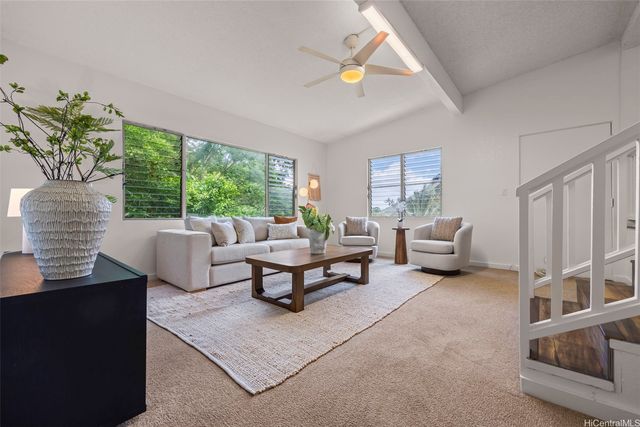 3296 Pinaoula Street, Honolulu, HI 96822