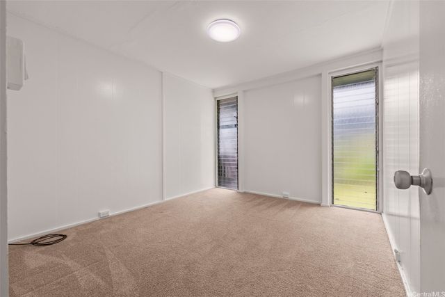 3296 Pinaoula Street, Honolulu, HI 96822