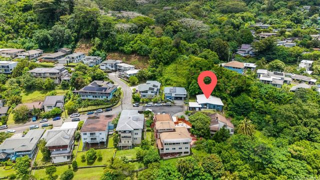3296 Pinaoula Street, Honolulu, HI 96822