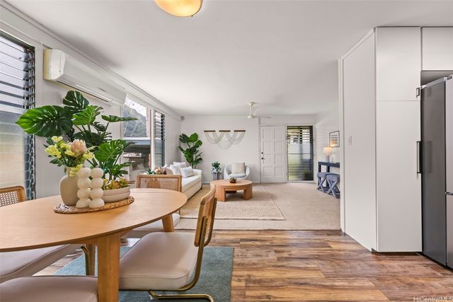 3296 Pinaoula Street, Honolulu, HI 96822