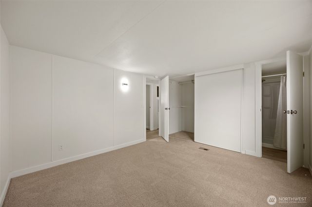 8780 NE Lybbert Drive, Moses Lake, WA 98837