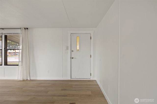 8780 NE Lybbert Drive, Moses Lake, WA 98837