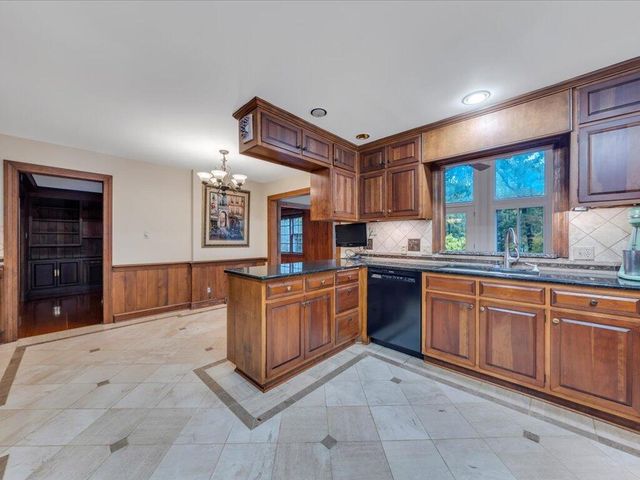 1490 Mount Olivet RD, Martinsville, VA 24112