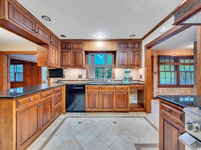 1490 Mount Olivet RD, Martinsville, VA 24112