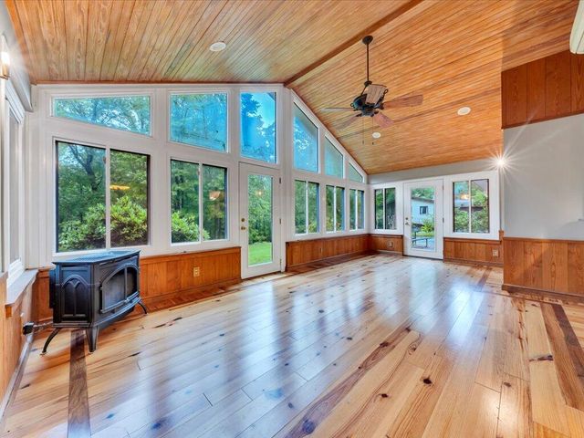 1490 Mount Olivet RD, Martinsville, VA 24112