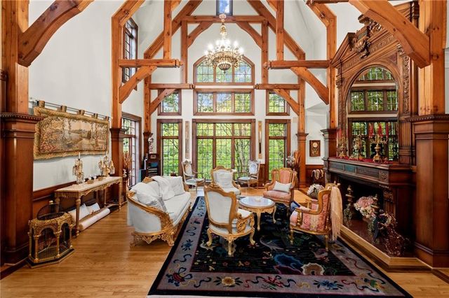 3863 Streamside S Drive, Marietta, GA 30067