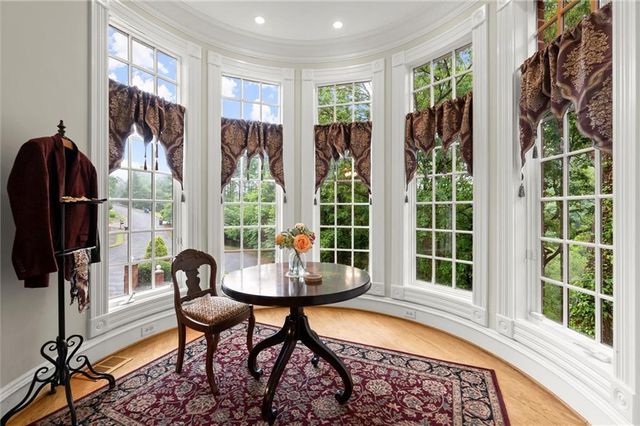 3863 Streamside S Drive, Marietta, GA 30067