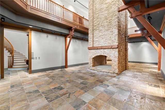 3863 Streamside S Drive, Marietta, GA 30067