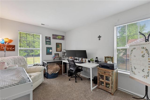 817 Haskins DR, Suffolk, VA 23434