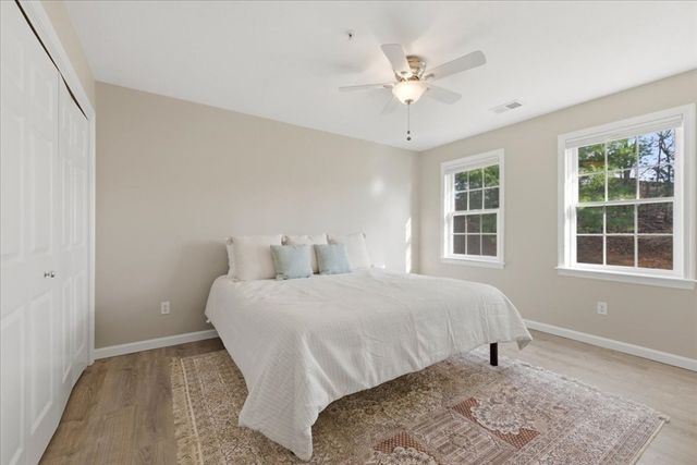 124 Clear Pond Dr 124, Walpole, MA 02081