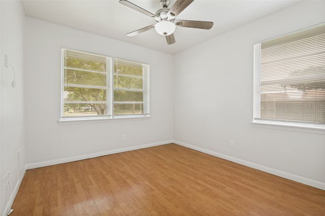2524 Suffolk Lane, Lancaster, TX 75134