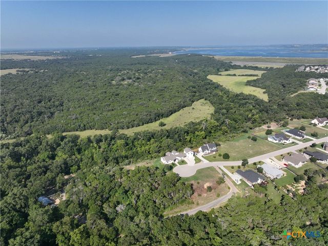 6013 Hamlet Drive, Belton, TX 76513