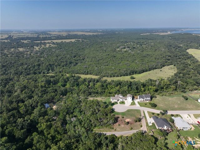 6013 Hamlet Drive, Belton, TX 76513