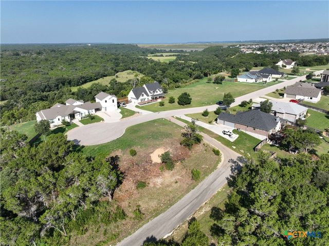 6013 Hamlet Drive, Belton, TX 76513