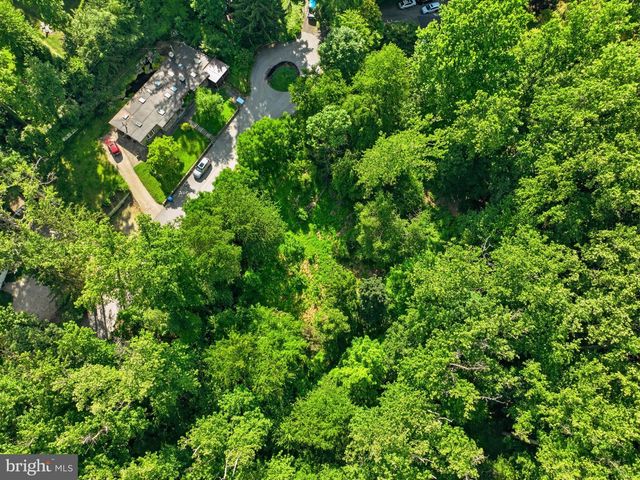 3 FOXWOOD LN, Media, PA 19063