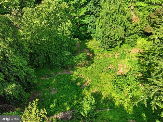 3 FOXWOOD LN, Media, PA 19063