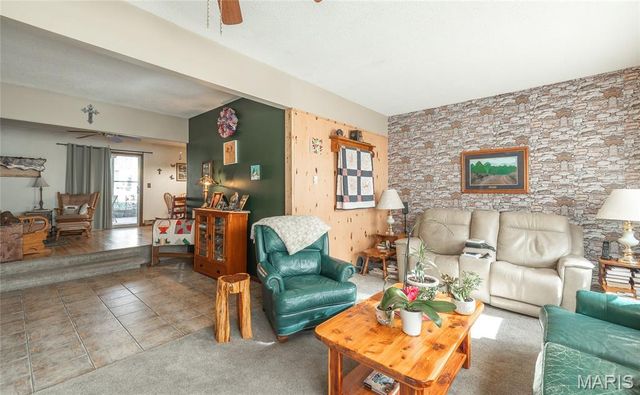 10815 Timber Drive, Rolla, MO 65401