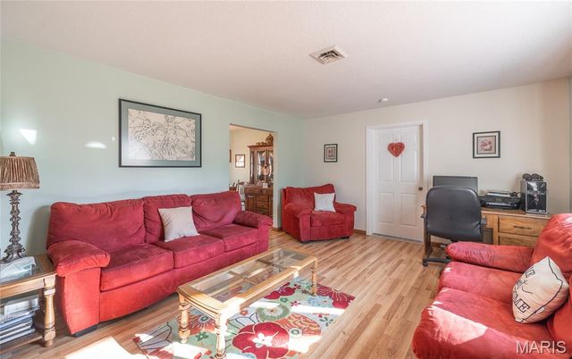 10815 Timber Drive, Rolla, MO 65401