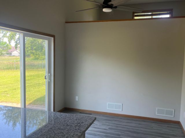 1300 Honeysuckle Lane SE, Cambridge, MN 55008