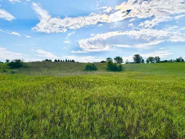 2231 Tyler Hills Drive, Traverse City, MI 49685