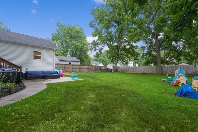 414 High Street, Marshall, MI 49068