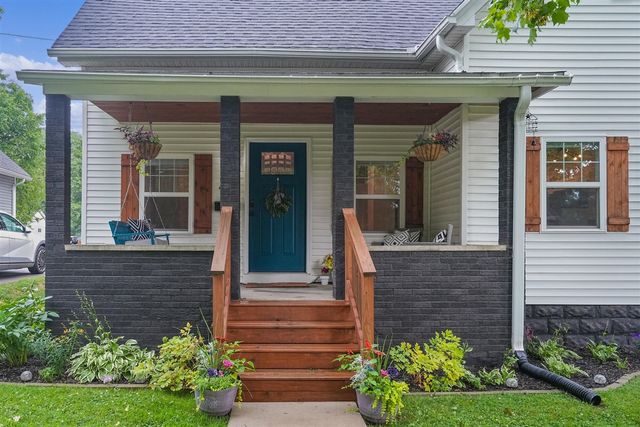 414 High Street, Marshall, MI 49068