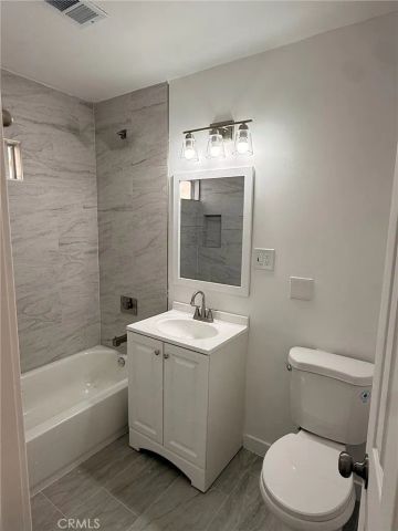 15211 S Gibson, Compton, CA 90221