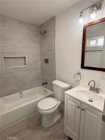 15211 S Gibson, Compton, CA 90221