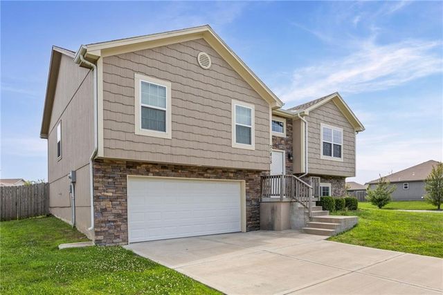31815 W 171st Street, Gardner, KS 66030