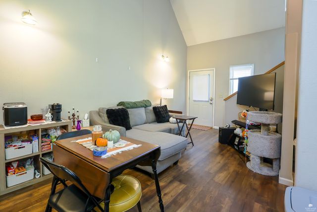 610 Thurtson Street 612 Thurston Street, Manhattan, KS 66502