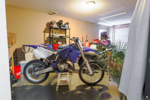 610 Thurtson Street 612 Thurston Street, Manhattan, KS 66502