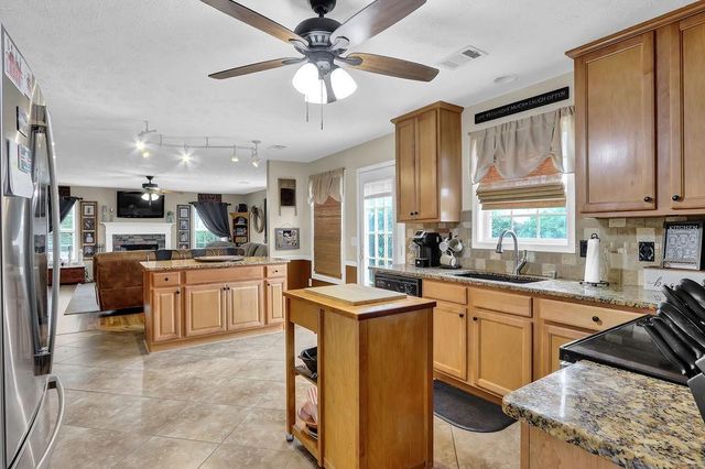 688 Country Grove Lane, Auburn, GA 30011