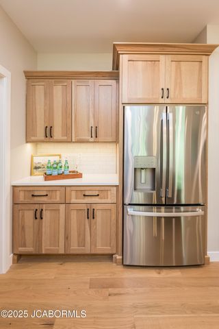 816 FRIENDSHIP ROAD, Jefferson City, MO 65101