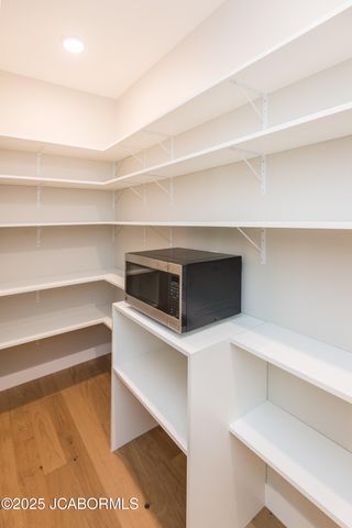 816 FRIENDSHIP ROAD, Jefferson City, MO 65101