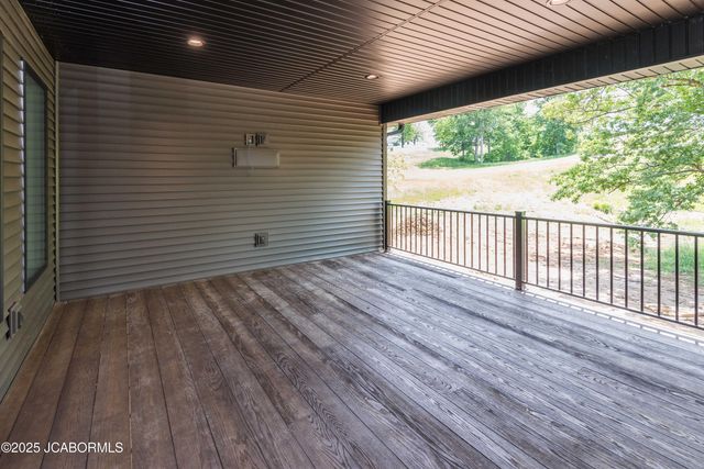 816 FRIENDSHIP ROAD, Jefferson City, MO 65101