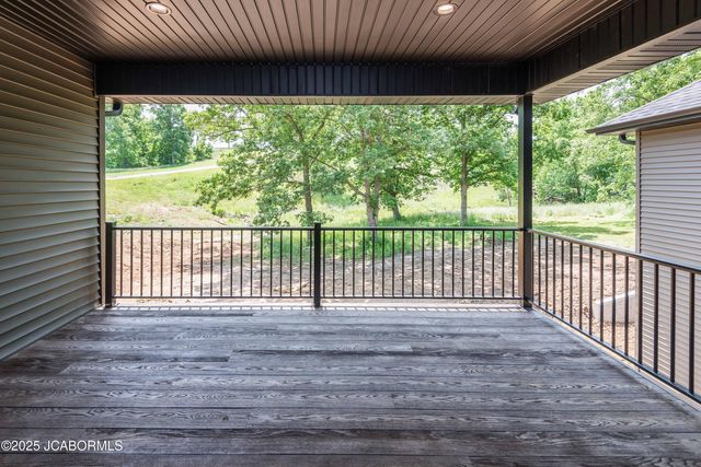 816 FRIENDSHIP ROAD, Jefferson City, MO 65101