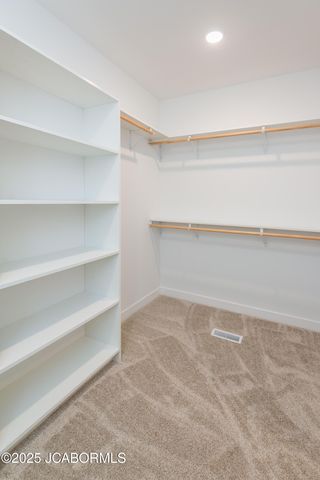 816 FRIENDSHIP ROAD, Jefferson City, MO 65101