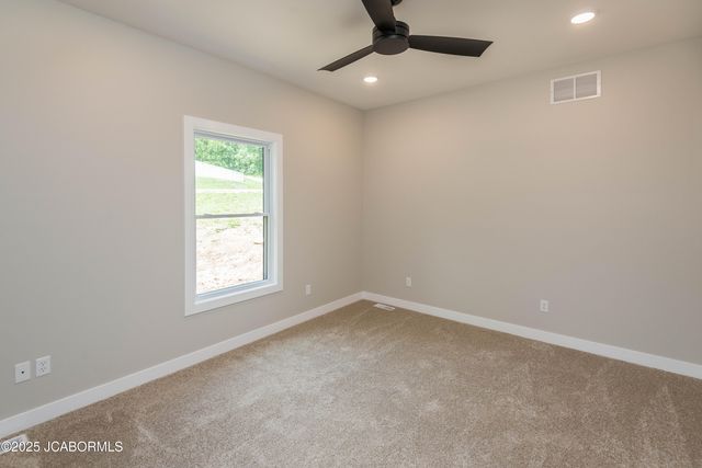 816 FRIENDSHIP ROAD, Jefferson City, MO 65101