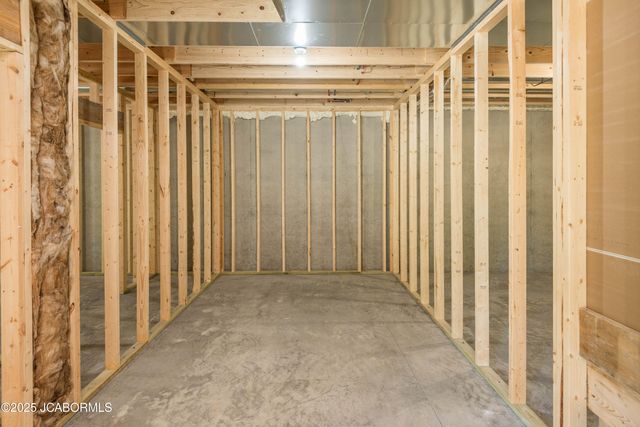 816 FRIENDSHIP ROAD, Jefferson City, MO 65101