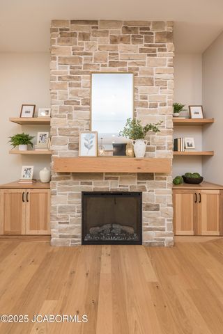 816 FRIENDSHIP ROAD, Jefferson City, MO 65101