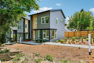 7324 7th Place SW #A, Seattle, WA 98106